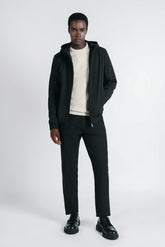 GIUBBOTTO IN SOFTSHELL CON CAPPUCCIO NERO